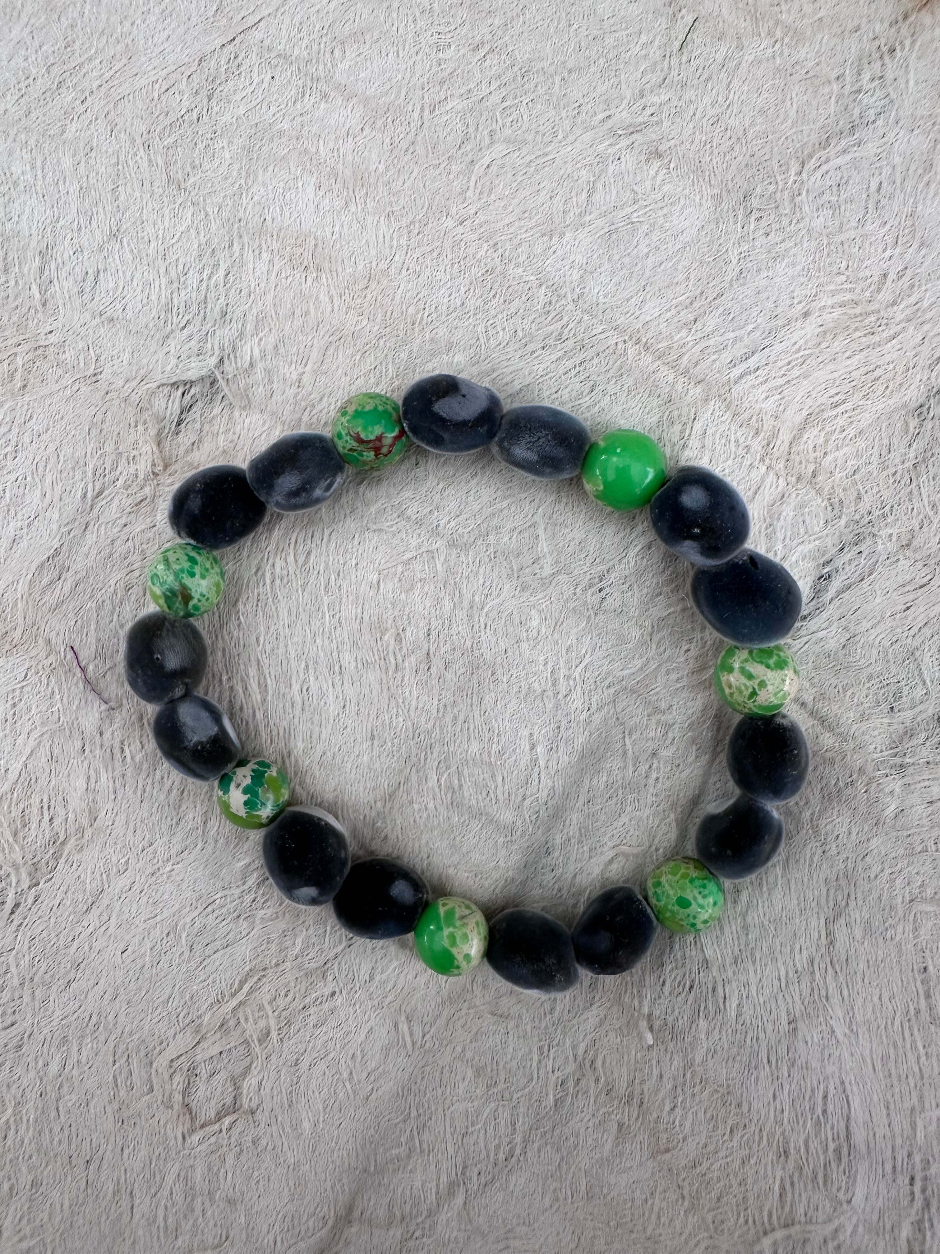 Hua Weleweka & Earth Bead Bracelet