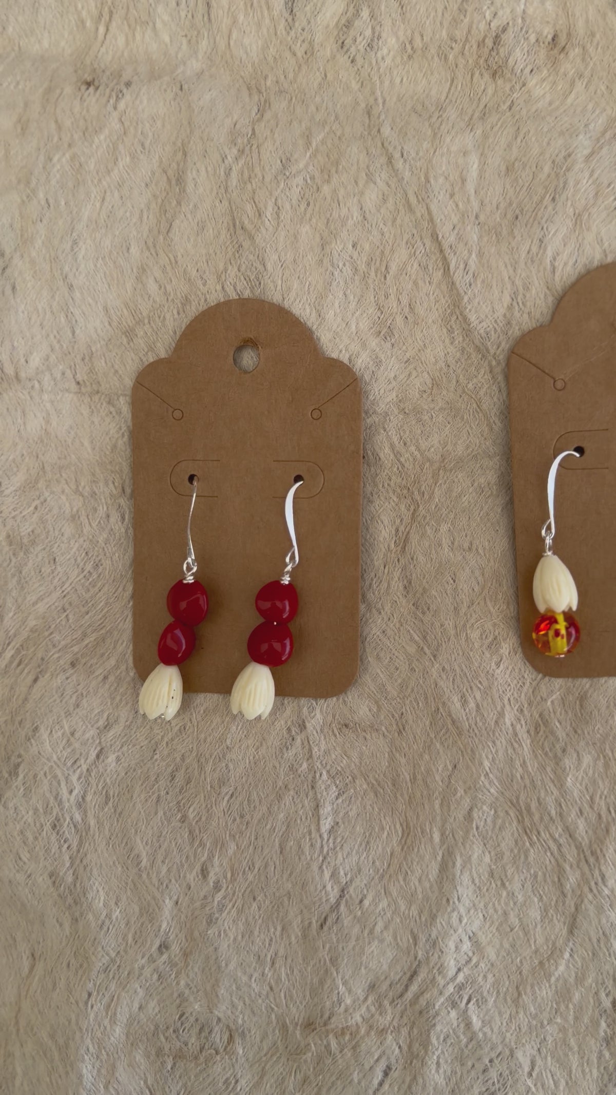 Ula’Ula seed earring with Pikake beads